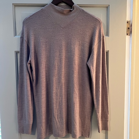 A&F tunic - Picture 1 of 4